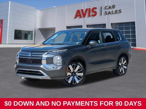 Used 2025 Mitsubishi Outlander SE AWD/4WD image 1