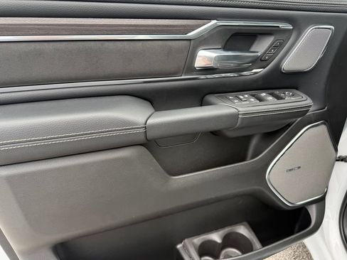 New 2026 RAM 1500 Laramie AWD/4WD image 10