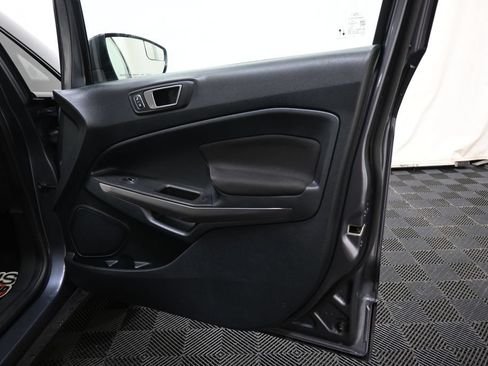 Used 2021 Ford EcoSport SE FWD image 24