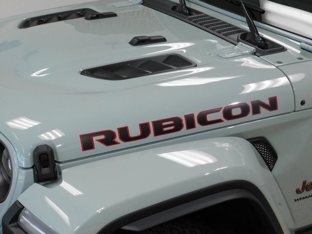 Used 2024 Jeep Wrangler Unlimited Rubicon AWD/4WD image 19