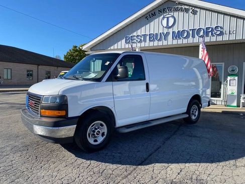 Used 2019 GMC Savana 2500 w/ Driver Convenience Package RWD image 23