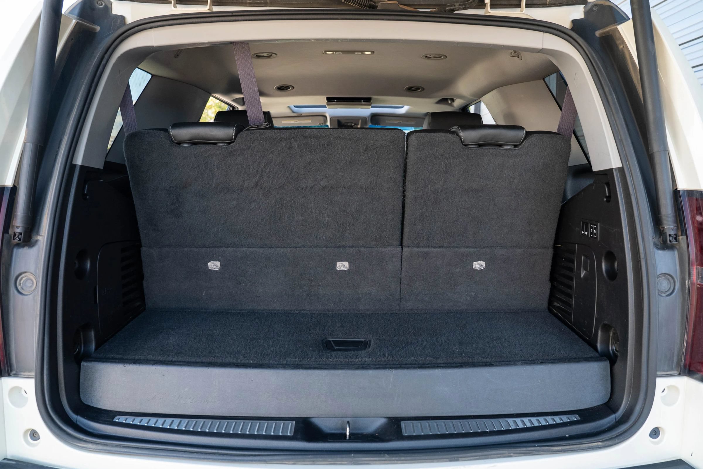 Used 2015 Chevrolet Tahoe LTZ AWD/4WD image 7