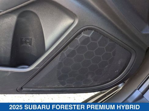 Certified 2025 Subaru Forester Premium AWD/4WD image 14