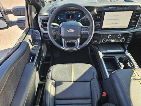 Used 2024 Ford F250 Platinum w/ Tremor Off-Road Package AWD/4WD image 32
