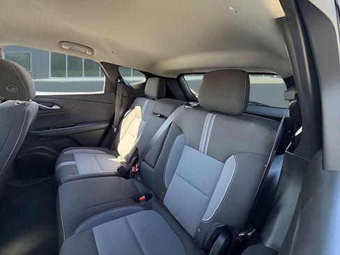 Used 2025 Chevrolet Blazer LT AWD/4WD image 22
