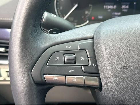 Certified 2023 Cadillac XT4 Luxury FWD image 28