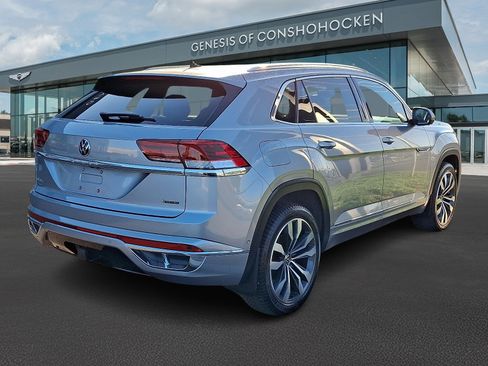 Used 2023 Volkswagen Atlas Cross Sport SEL Premium R-Line AWD/4WD image 6