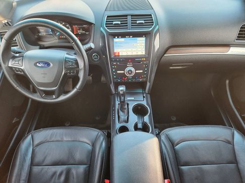 Used 2017 Ford Explorer Limited w/ Equipment Group 301A image 26