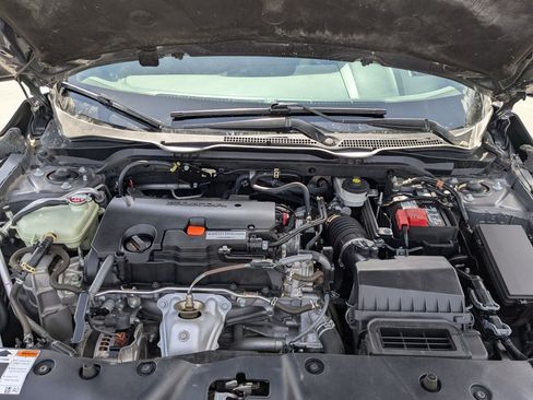 Used 2019 Honda Civic Sport image 32