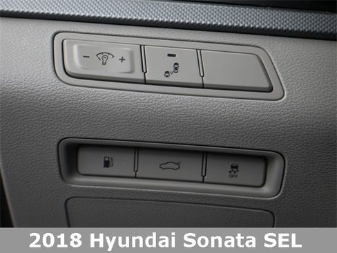 Used 2018 Hyundai Sonata SEL w/ Cargo Package image 13