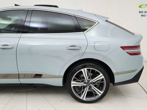 Used 2025 Genesis GV80 3.5T e-SC AWD/4WD image 10