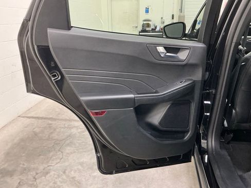 Used 2025 Ford Escape ST-Line AWD/4WD image 20
