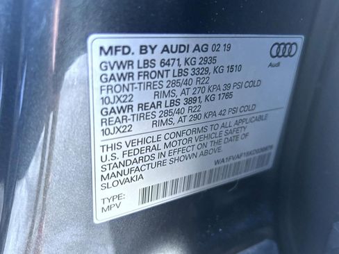 Used 2019 Audi Q8 Prestige w/ Luxury Package image 25