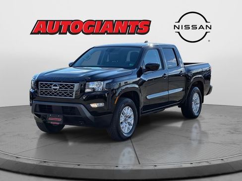 Used 2022 Nissan Frontier SV image 6