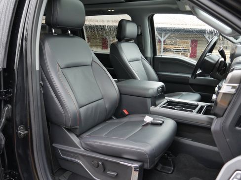 Certified 2023 Ford F350 Lariat w/ Black Appearance Package image 32