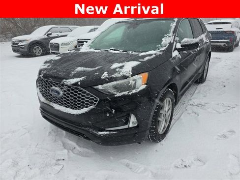 Used 2023 Ford Edge SEL w/ Convenience Package image 1
