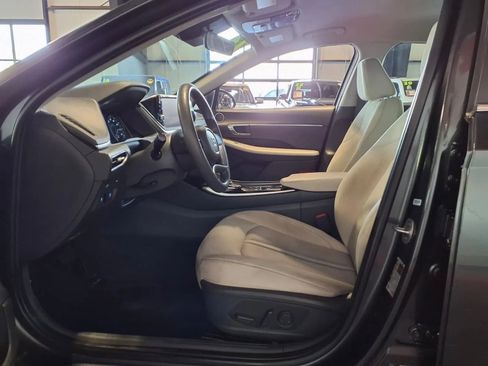 Used 2023 Hyundai Sonata SEL FWD image 16