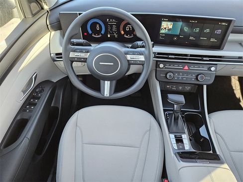 New 2026 Hyundai Tucson SE image 26