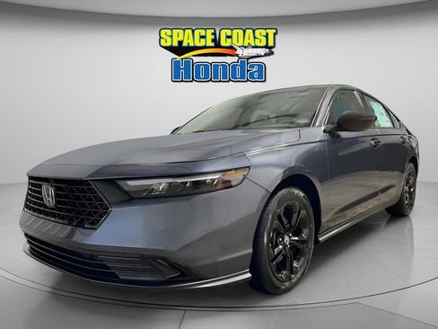 New 2025 Honda Accord SE image 7