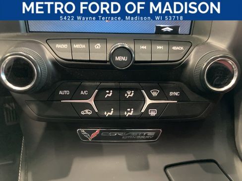 Used 2017 Chevrolet Corvette Stingray Convertible w/ Battery Protection Package image 21