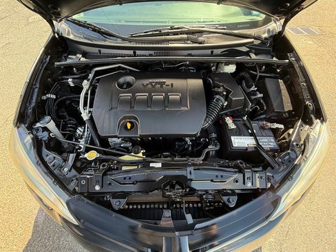 Used 2014 Toyota Corolla L image 21