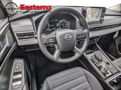 New 2026 Nissan Rogue SL AWD/4WD image 10