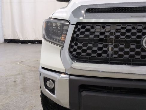 Used 2021 Toyota Tundra SR5 w/ TRD Off-Road Package image 11