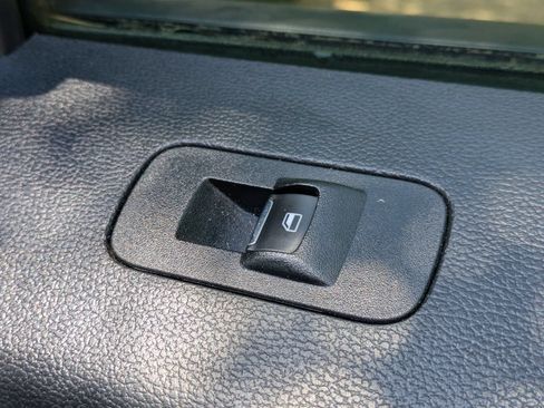 Used 2017 Ford F150 XLT w/ Equipment Group 301A Mid AWD/4WD image 35