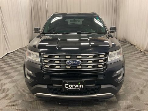 Used 2016 Ford Explorer XLT w/ Equipment Group 202A AWD/4WD image 13