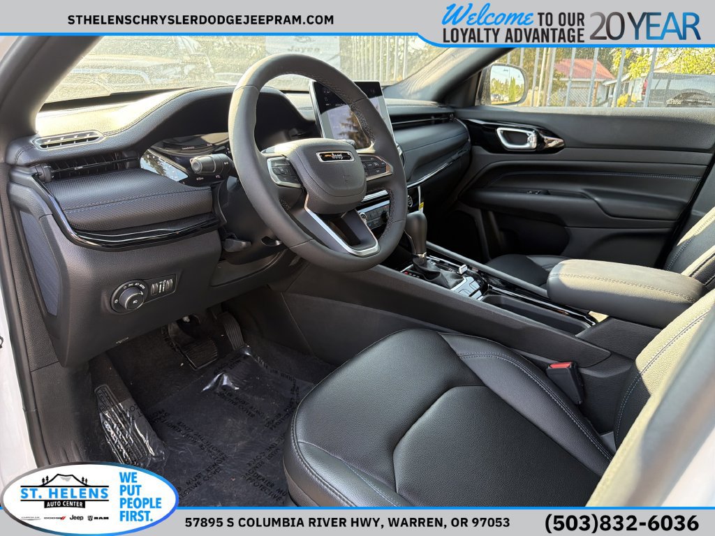 New 2025 Jeep Compass Limited w/ Sun & Sound Group AWD/4WD image 12