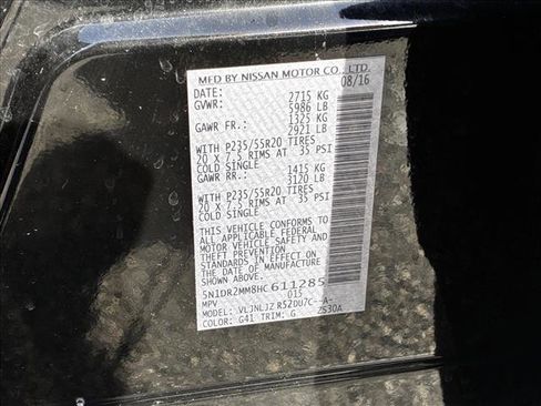 Used 2017 Nissan Pathfinder Platinum w/ Family Entertainment Package image 15