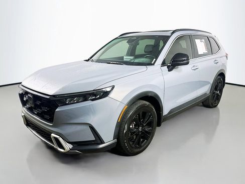 Used 2023 Honda CR-V Sport Touring image 3