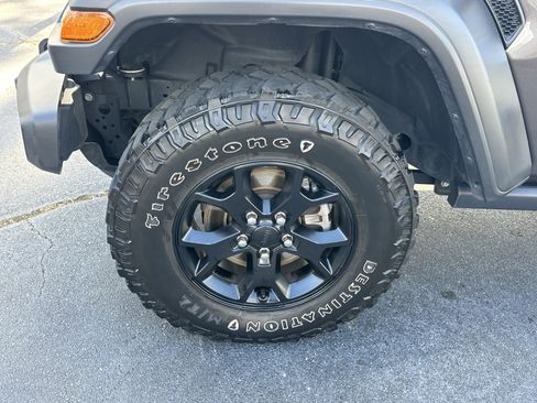 Used 2021 Jeep Wrangler Unlimited Sport image 14