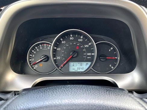 Used 2016 Toyota RAV4 LE image 19