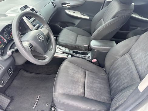 Used 2013 Toyota Corolla S FWD image 5