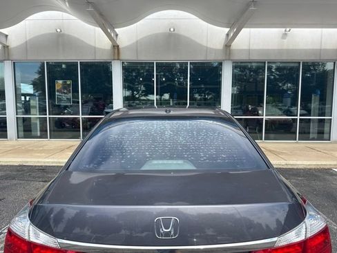 Used 2015 Honda Accord EX-L image 6