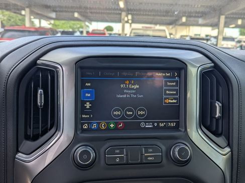 Used 2021 Chevrolet Silverado 2500 LT w/ Texas Edition AWD/4WD image 6