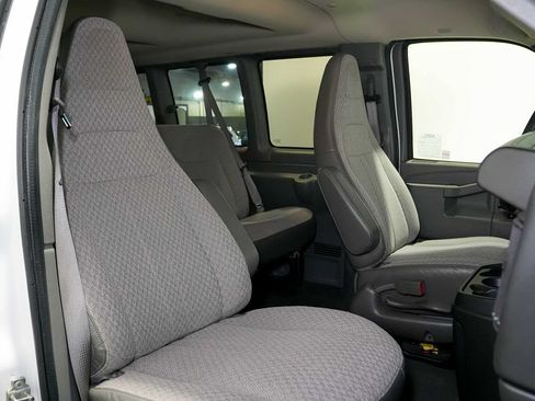 Used 2016 Chevrolet Express 3500 LT w/ LT Preferred Equipment Group RWD image 22