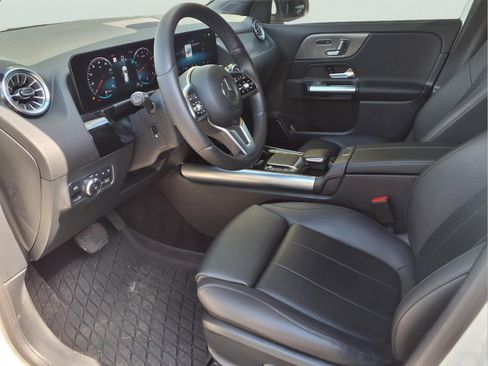 Certified 2022 Mercedes-Benz GLA 250 4MATIC image 10
