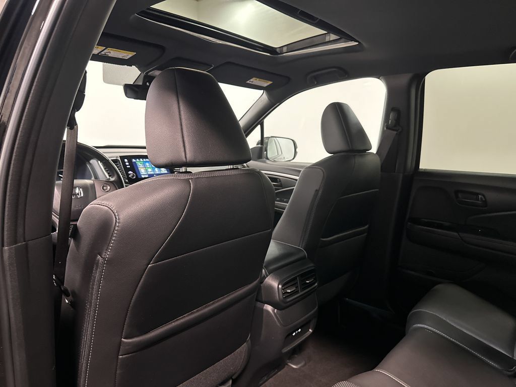 Used 2024 Honda Passport EX-L image 76