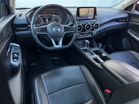 Used 2020 Nissan Sentra SR w/ Premium Package image 12