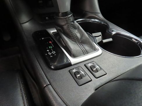 Used 2018 Toyota Highlander XLE image 54