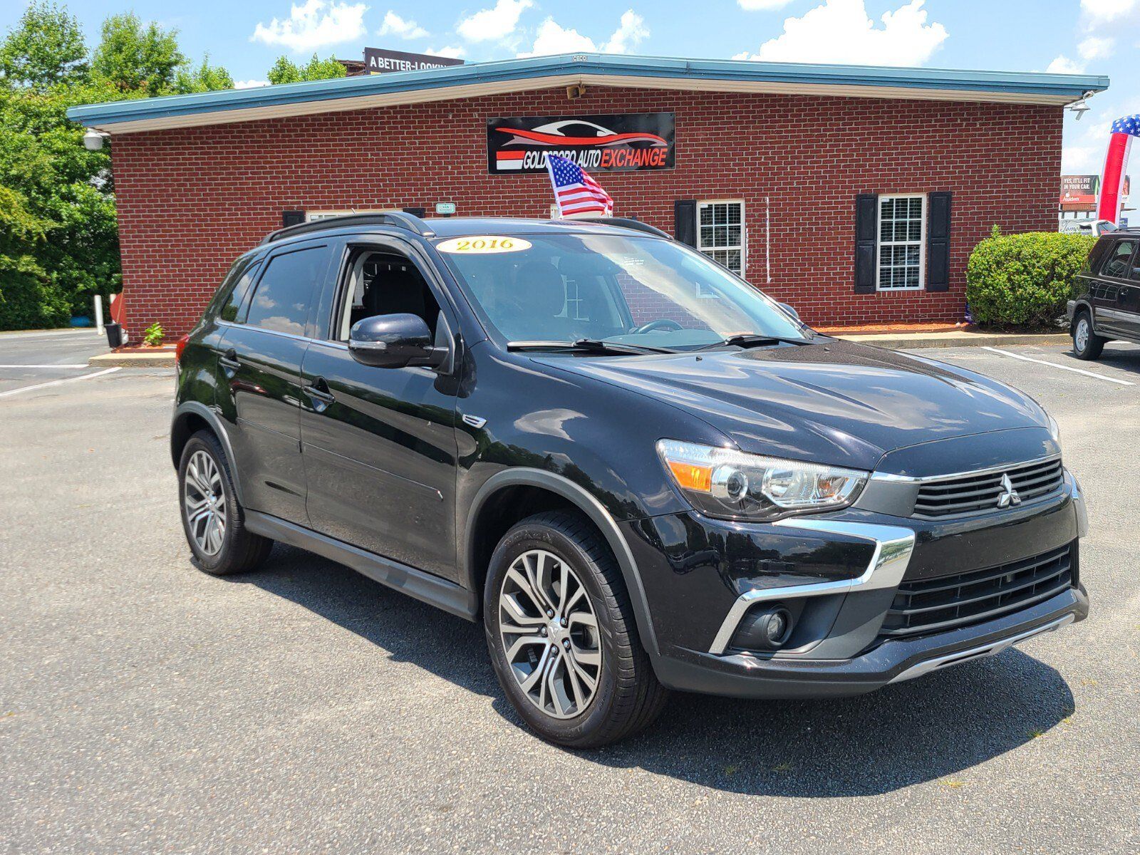 Used 2016 Mitsubishi Outlander Sport SEL FWD image 1