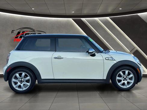 Used 2008 MINI Cooper S FWD image 2