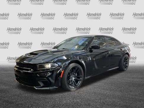 Used 2022 Dodge Charger SRT Hellcat image 6