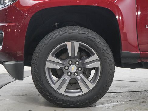 Used 2018 Chevrolet Colorado Z71 AWD/4WD image 27