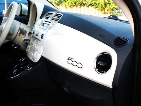 Used 2015 FIAT 500 Pop FWD image 30