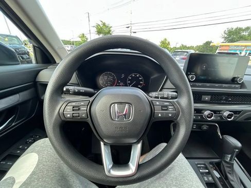 Certified 2024 Honda CR-V EX image 14