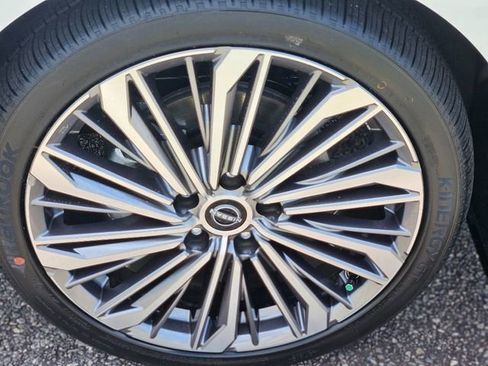 New 2025 Nissan Altima 2.5 SL image 8