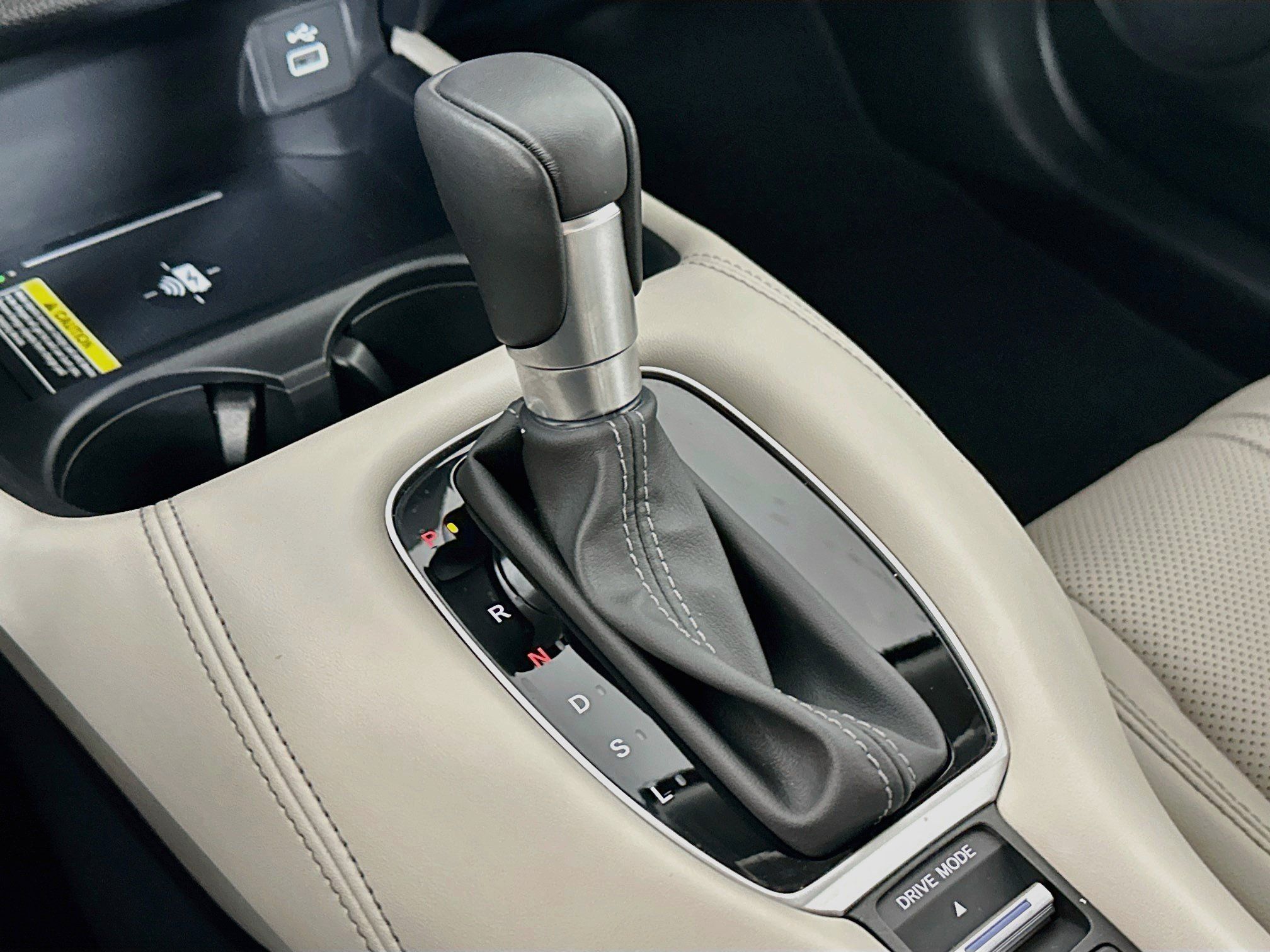 Used 2024 Honda HR-V EX-L image 16